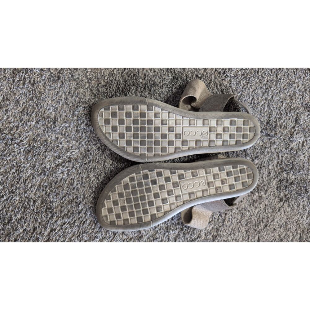 ECCO Women’s Open Toe Slip-On Sandals – Size 9 – Neutral Sheen – Good Condition - Picture 3 of 5